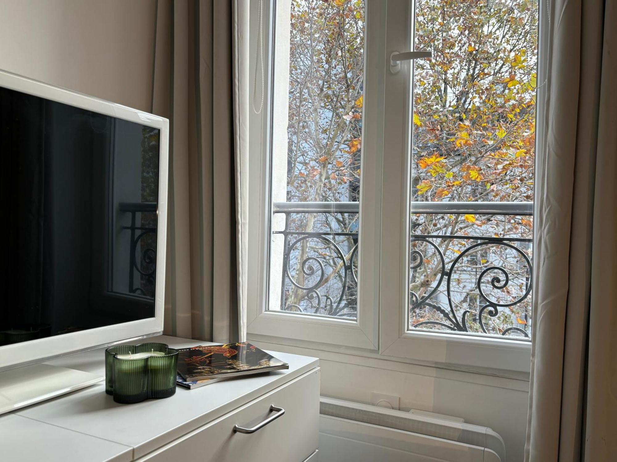 Appartement Clichy Getaway - C70 Parijs